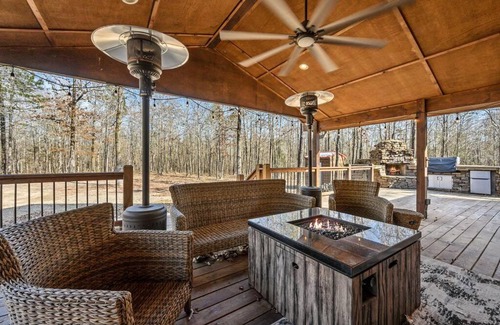 Pickens House | Bent Tree Cabin, on Private 12.5 Acres + Hot Tub