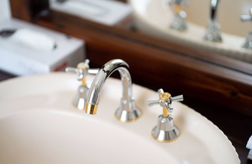 Clare Hotel | Bentley's Hotel
