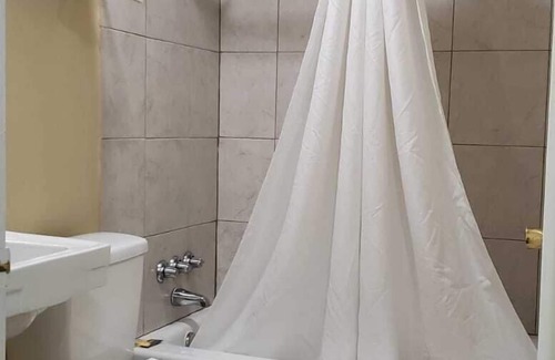 Benton Hotel | Benton Inn