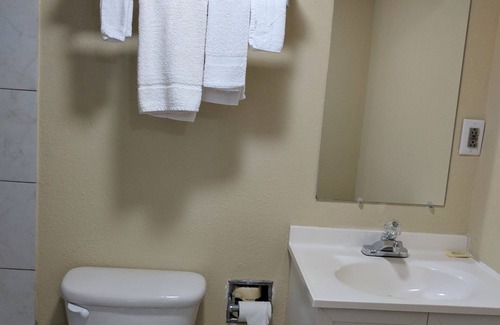 Benton Hotel | Benton Inn