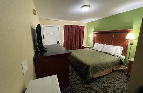 Benton Hotel | Benton Inn
