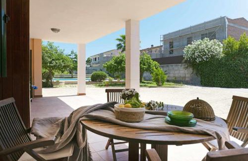 Maria de la Salut Villa | BeOnHolidays Villa Sa Fonera