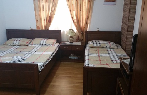 Pogradec Bed & Breakfast | Berberi Guest House