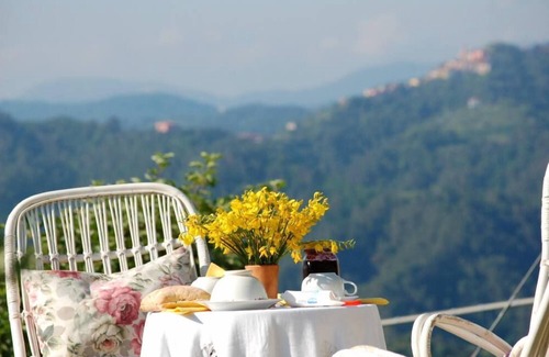 Calice al Cornoviglio House | Bere Regis: Valdonica - farmhouse among olive groves and vineyards