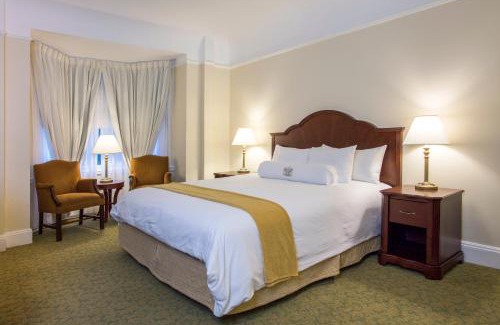 Theater District Hotel | Beresford Arms