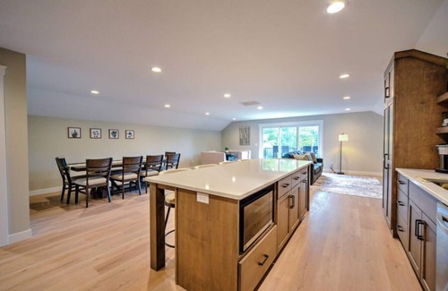 Markville House | Berg Lake Barndo - Luxe Barndominium Retreat on Berg Lake