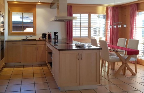 Beatenberg Apartment | Berg-Seeblick by Interhome