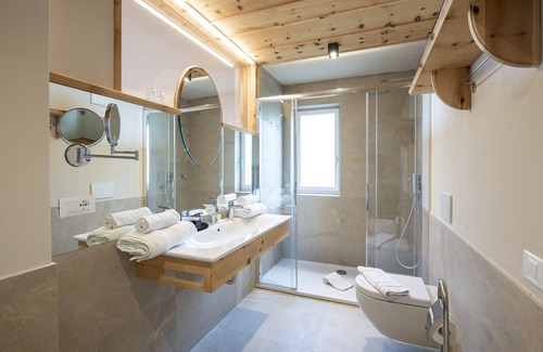 Aldino Hotel | Berghotel Jochgrimm - Your hoome in the Dolomites