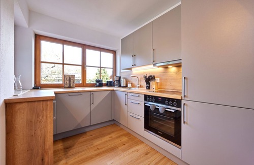Garmisch-Partenkirchen Apartment | "Berghupferl" in Garmisch-Partenkirchen, your ideal starting point for mountain