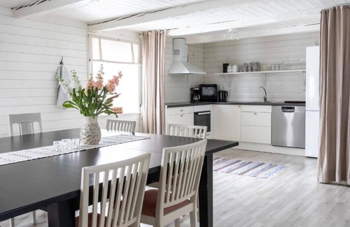 Vasterljung Hotel | Bergs Gård & Hållsvikens Gård