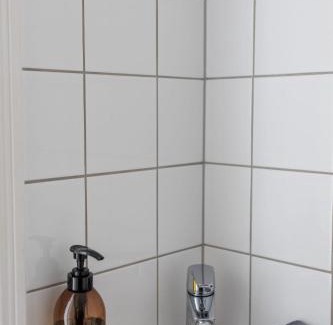 Vasterljung Cabin | Bergs Gård & Hållsvikens Gård