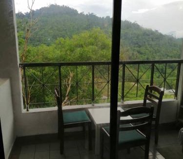 Bukit Tinggi Apartment | Berjaya Hills Meranti Park Homestay