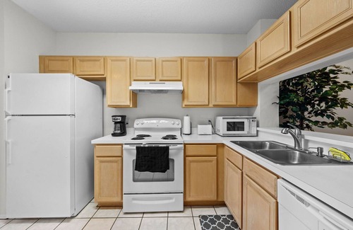 Westchase House | Berkeley Square luxury 2-bedroom, 2.5 bathroom Tampa rental townhome Experience the modern luxury
