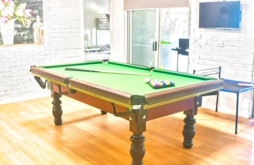 Berkeley Vale House | Berkeley Waterfront - Familys and Boaters Paradise