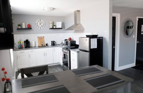 Stratford Apartment | Berklee Suites of Stratford- Private 2 Bedroom Suite