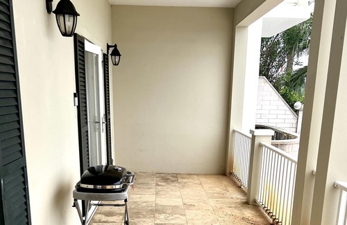 Somerset Village Condo | Bermudiful BeachSide Oasis Condo By The Sea