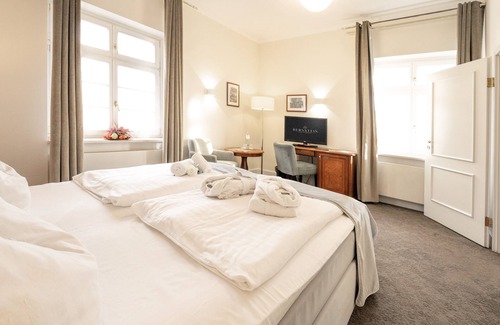 Ballenstedt Hotel | Bernstein Schlosshotel Ballenstedt