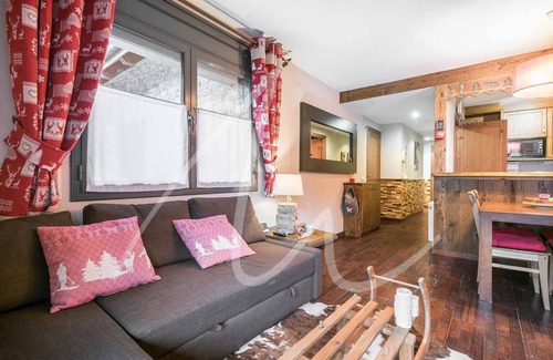 Vielha e Mijaran Apartment | Beroia by SeaMount Rentals