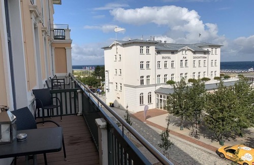 Warnemuende Apartment | Berringer railing, on the promenade
