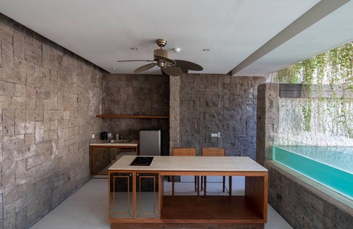 Batubelig Villa | Berry Amour Romantic Villas