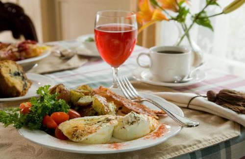 Rockland Bed & Breakfast | Berry Manor Inn
