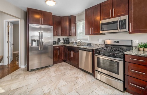 Forestview House | Berwyn Rental