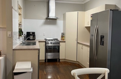 Coffs Harbour House | Beryls House- 4 Bedroom Home