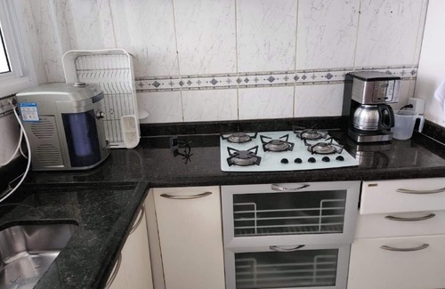 Praia Grande Apartment | Best 3 bedroom apt. in PRAIA GRANDE-SP, 11 people acomm. Internet, laundry.&+