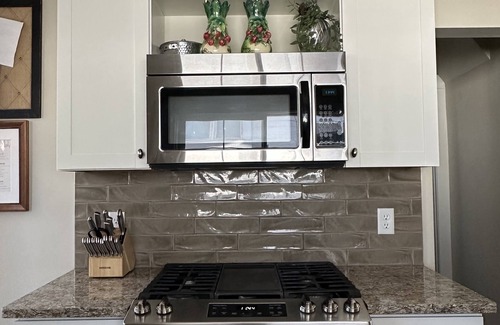 Grand Junction House | Bespoke Downtown Charmer with Modern Amenities