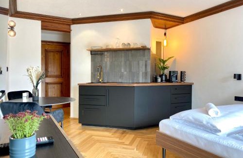 Enzensberg Apartment | Best Butler Mountain Glory Apartment Bergblick I Küche I Terrasse I Parkplatz I Netflix I Seenähe