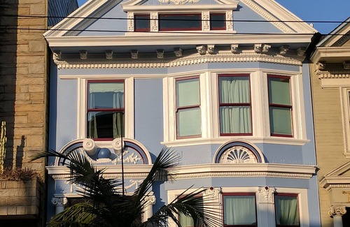 Dolores Heights Apartment | Best Castro Location 1 Bedroom w/Washer and Dryer in Unit, Gourmet Kitchen