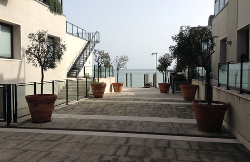 Isola San Giorgio Maggiore Condo | Best choice waterfront apartment with everything for a joyful stay in Venice