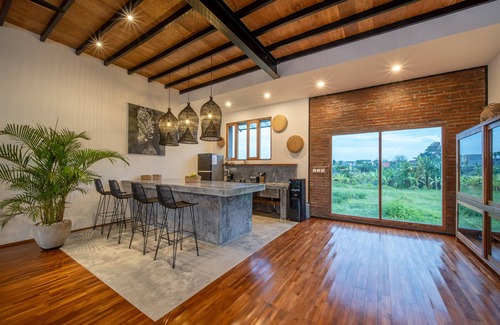 Petitenget Villa | ❤BEST DEAL❤ 4Br Villa Walking distance from Beach