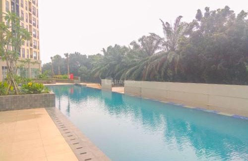 Pinang Apartment | Best Deal and Comfort Designed 2BR Transpark Cibubur Apartment By Travelio