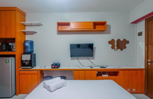 Cinere House | Best Deal and Cozy Studio Cinere Resort Apartment