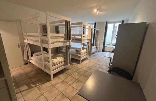Neuchatel Hostel | Best deal in Neuchâtel city center