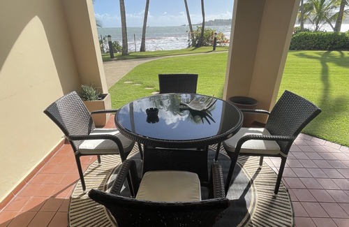 Candelero Abajo Apartment | Best Ground Floor Beach Front @ Crescent Beach