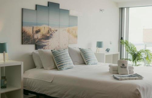 Ferrel House | Best Houses 86 - Meeras Surf House