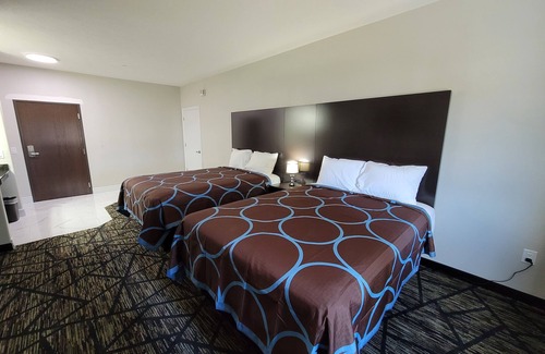 Salina Hotel | Best Inn Motel