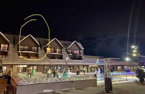 North Park City Condo | BEST LOCATION: 50 steps to the lift+ Pool+ Hot Tub