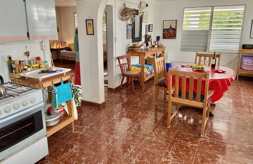 Esperanza House | Best Location, Caribbean views, Off street parking, walk everywhere.