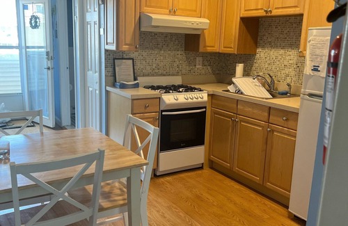 Ortley Beach Condo | BEST LOCATION! Ortley Beach 2 bed condo Beach Block sleeps 4