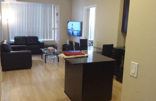 Downtown Mississauga Apartment | BEST LOCATION/SPECTACULAR VIEW 2 BEDROOMS FURNISHED CONDO S/L RENT