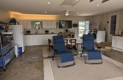 Huron House | BEST LOCATION Water Front.Private Dock.Canoe.Kayak.PaddleBoard,GolfCourseCommnty