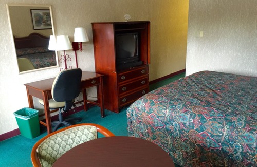 Parker Street Hotel | Best Motel Lakeland