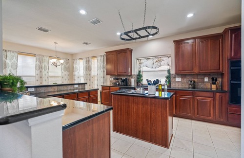 Allen House | Best of Allen, TX! 6 Bedroom. Gameroom