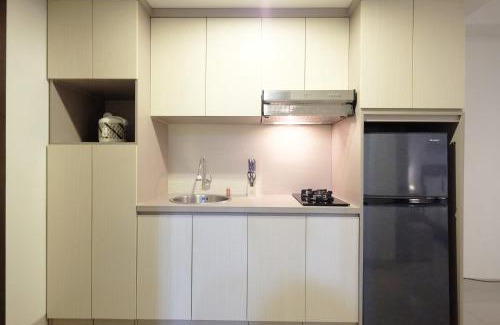 Cawang Apartment | Best Price Spacious Studio Apartment at H Residence near MT Haryono By Travelio