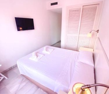 Talamanca House | Best Room in Marina Botafoch
