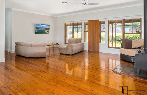 Malua Bay House | Best Rural Sunset in Malua Bay