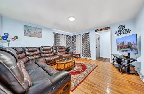 Niagara Falls House | Best S T R in Niagara Falls NY